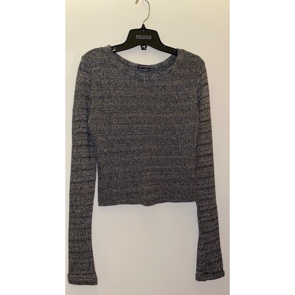 BRANDY MELVILLE SWEATER